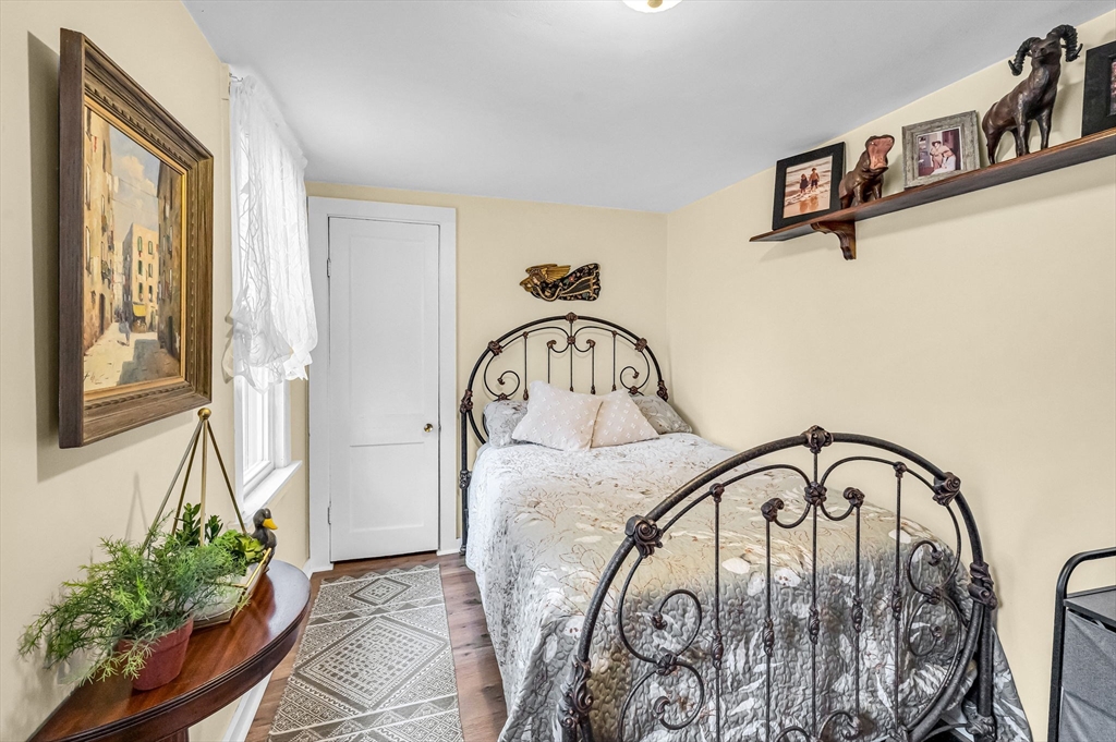 98 Pine Grove Street Springfield, MA 01119 - Photo 34 of 39