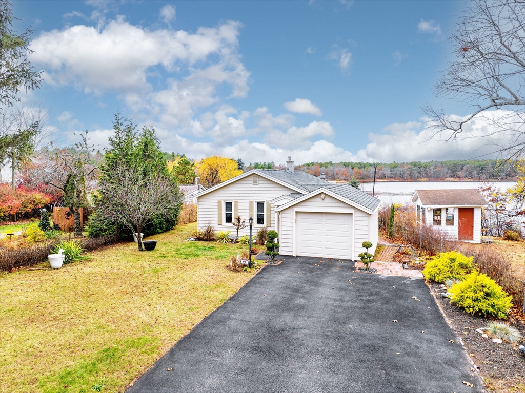 98 Pine Grove Street Springfield, MA 01119 - Photo 38 of 39