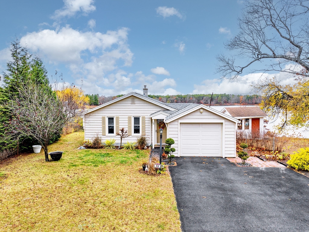 98 Pine Grove Street Springfield, MA 01119 - Photo 39 of 39 a view of a yard in front of house