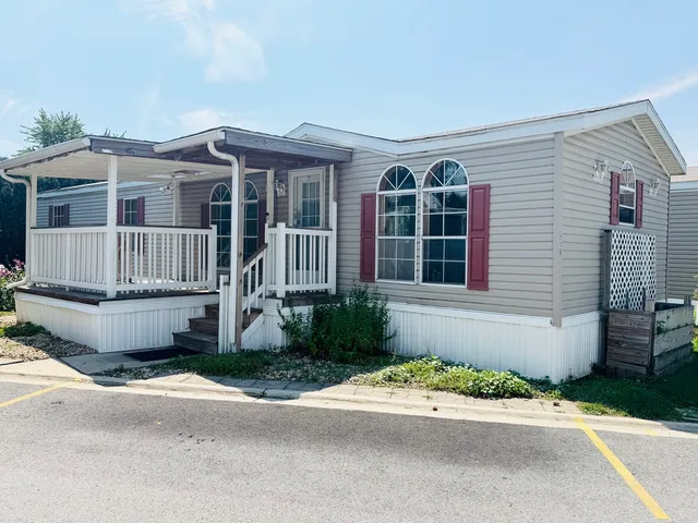 $69,000 | 116 Country Drive, La Grange, IL 60525