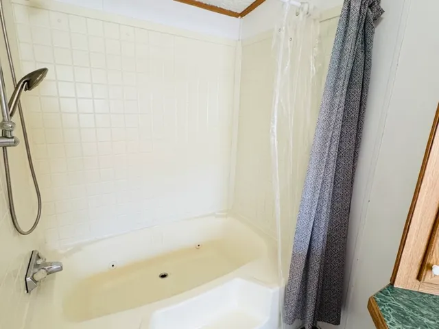 $69,000 | 116 Country Drive, La Grange, IL 60525