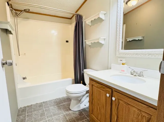 $69,000 | 116 Country Drive, La Grange, IL 60525