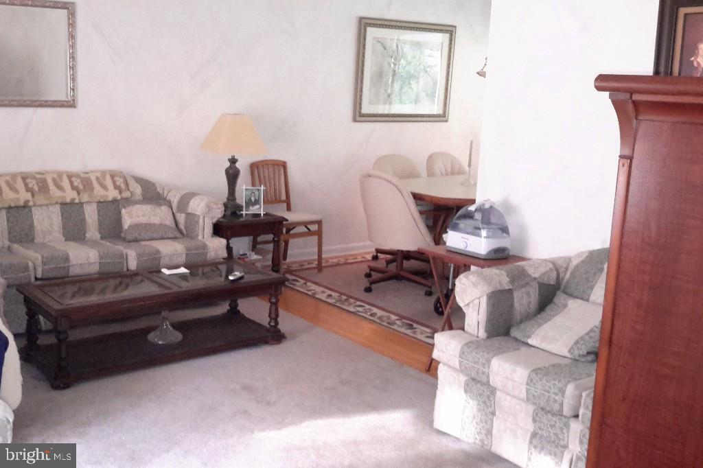 41 Dayton Road Flemington, NJ 08822 - Photo 2 of 17 Gallery Image 2