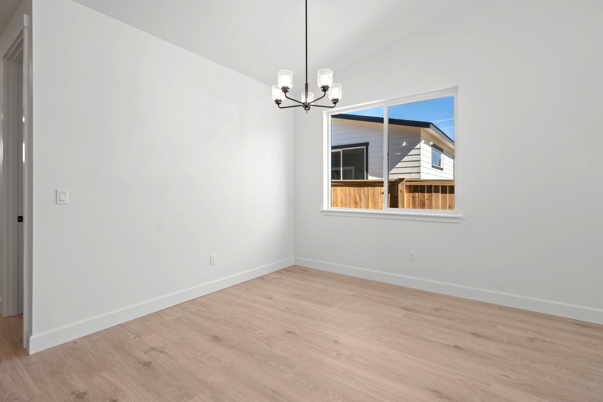 2907 Northeast Wells Acres Road, Unit 12 Bend, OR 97701 - Photo 11 of 24 Dining area perfect for any table size