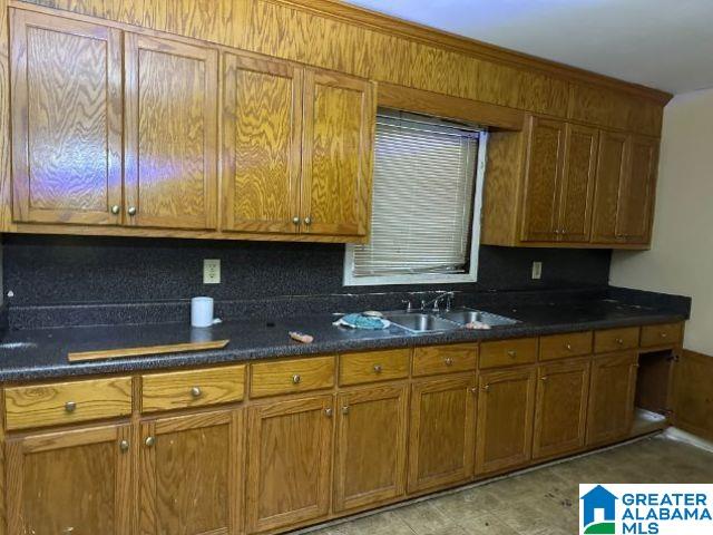 927 Woodward Road Birmingham, AL 35228 - Photo 4 of 9