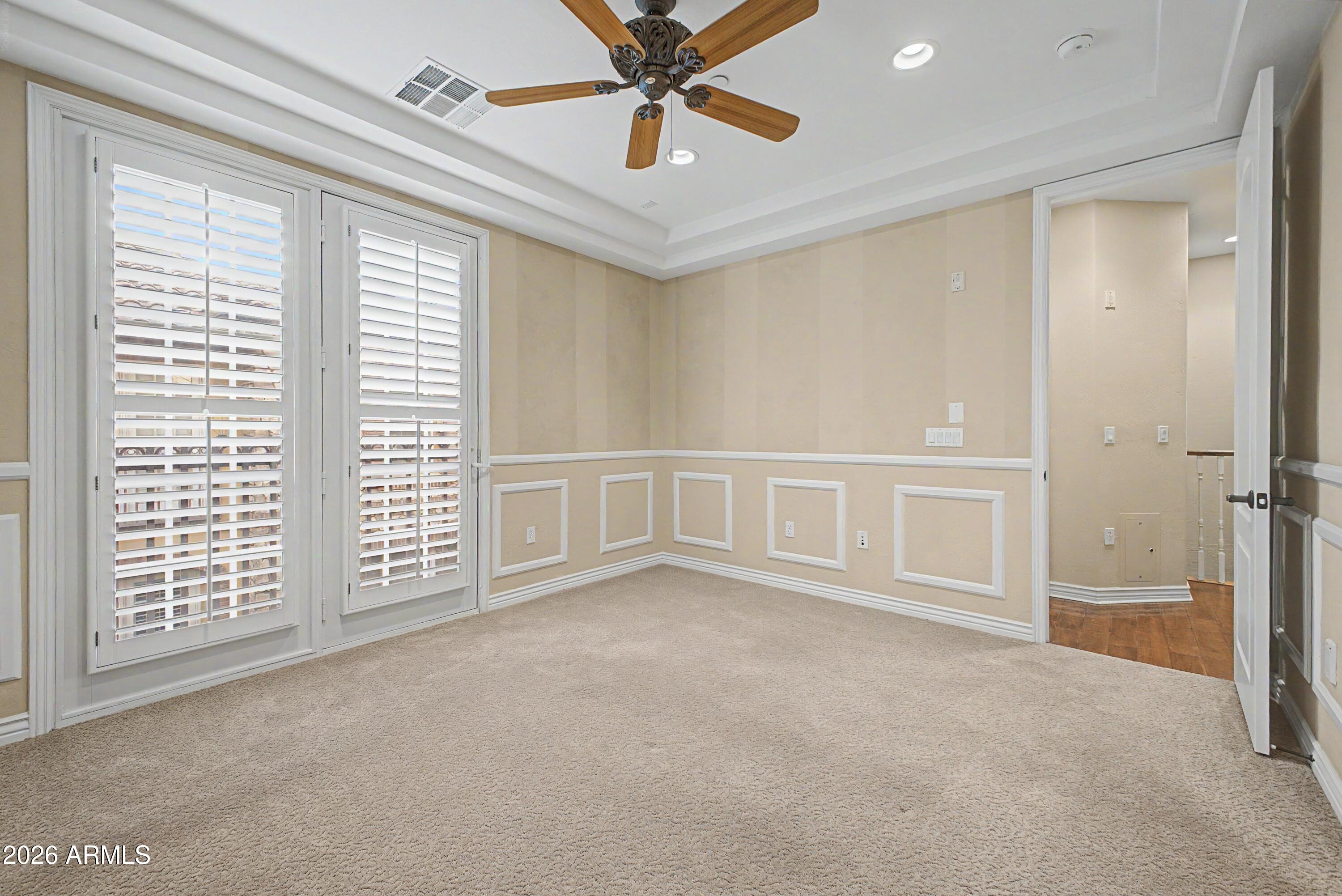2450 East Roma Avenue Phoenix, AZ 85016 - Photo 17 of 37 Primary suite