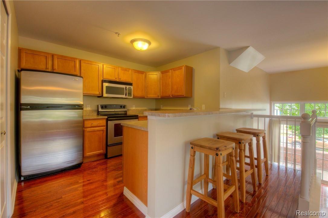 50103 Harding Street, Unit 123 Canton, MI 48188 - Photo 12 of 49 12 Kit.jpg