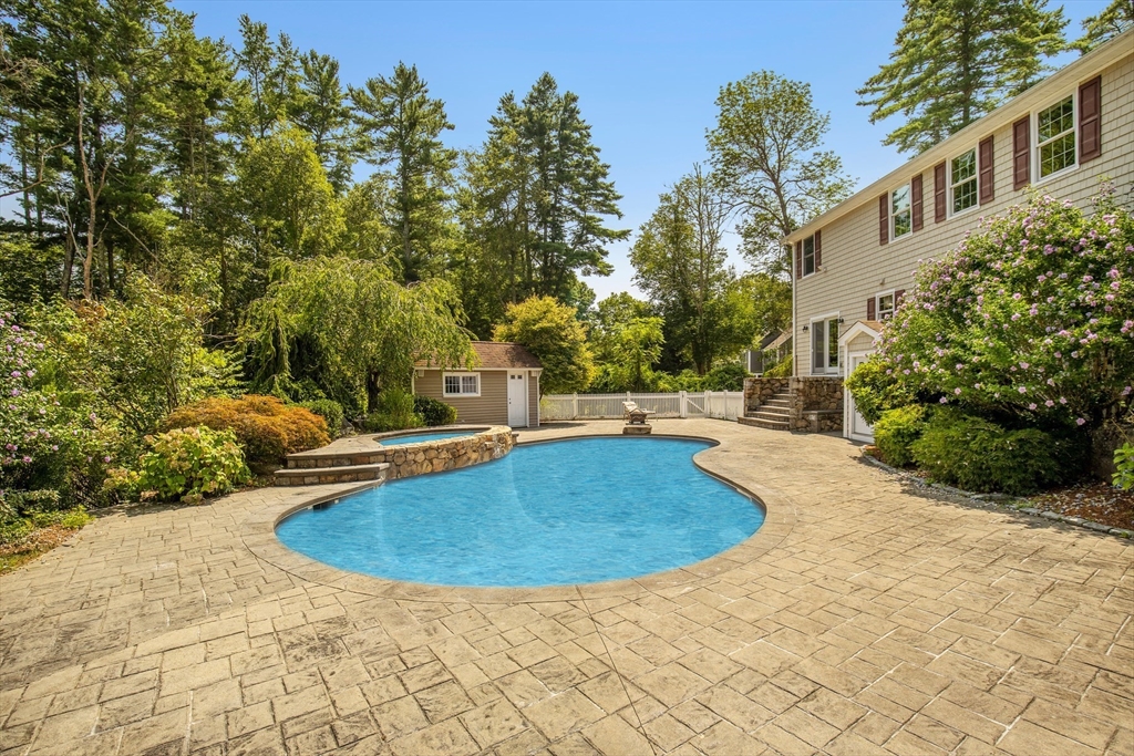 220 Mattapoisett Road Rochester, MA 02770 - Photo 28 of 40