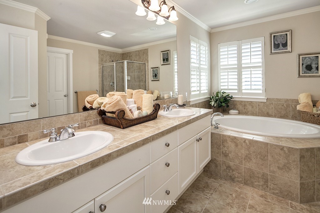 16009 36th Avenue Southeast Bothell, WA 98012 - Photo 10 of 24 Gallery Image 10