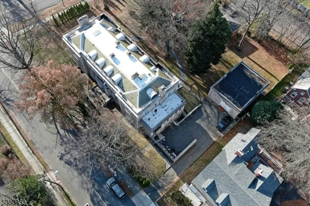 $2,000,000 | 229 Ballantine Parkway, Newark, NJ 07104