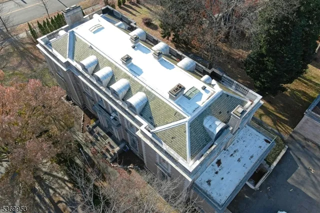 $2,000,000 | 229 Ballantine Parkway, Newark, NJ 07104