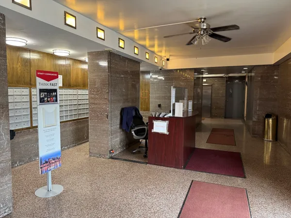 $1,200 | 7337 South South Shore Drive, Unit 1221, Chicago, IL 60649