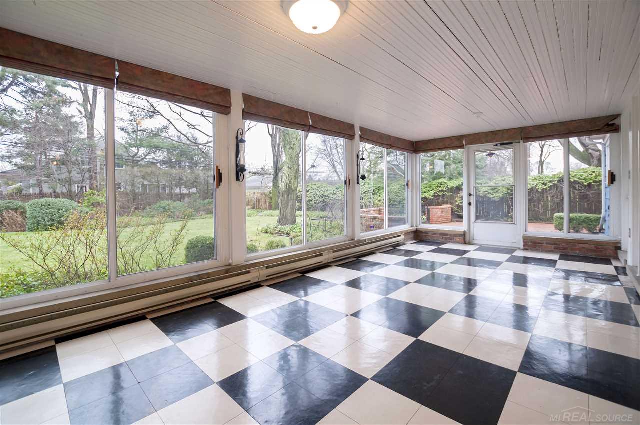 611 Shoreham Road Grosse Pointe Woods, MI 48236 - Photo 13 of 43