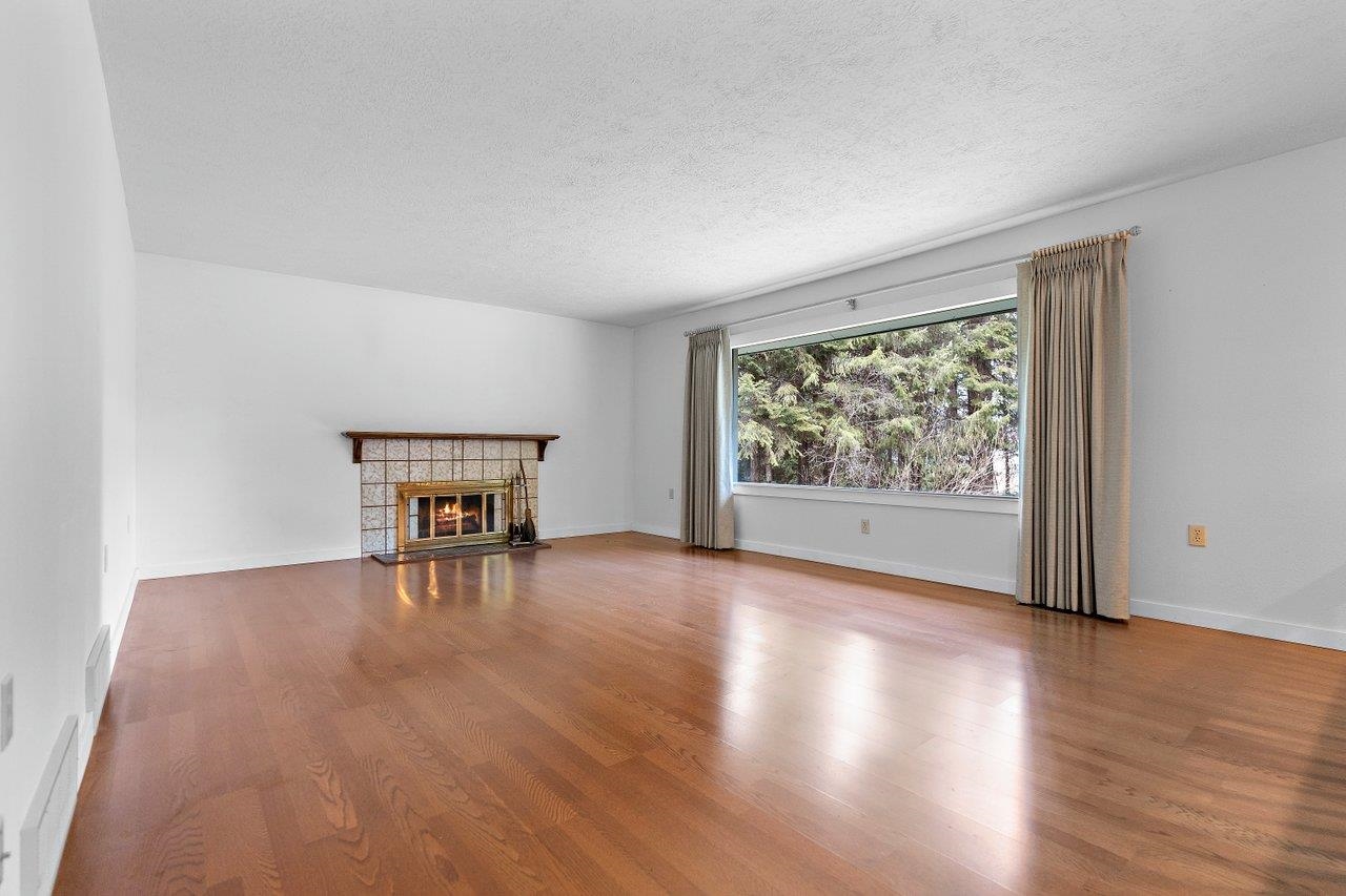 42 Silver Birch Road Newport, WA 99156 - Photo 4 of 40 Gallery Image 4