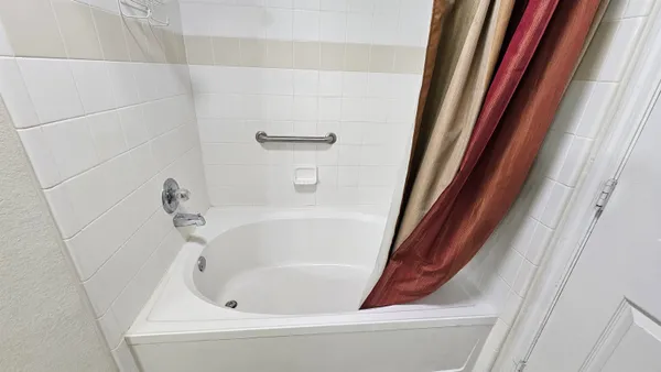 $175,000 | 2801 Chancellorsville Drive, Unit 1316, Tallahassee, FL 32312