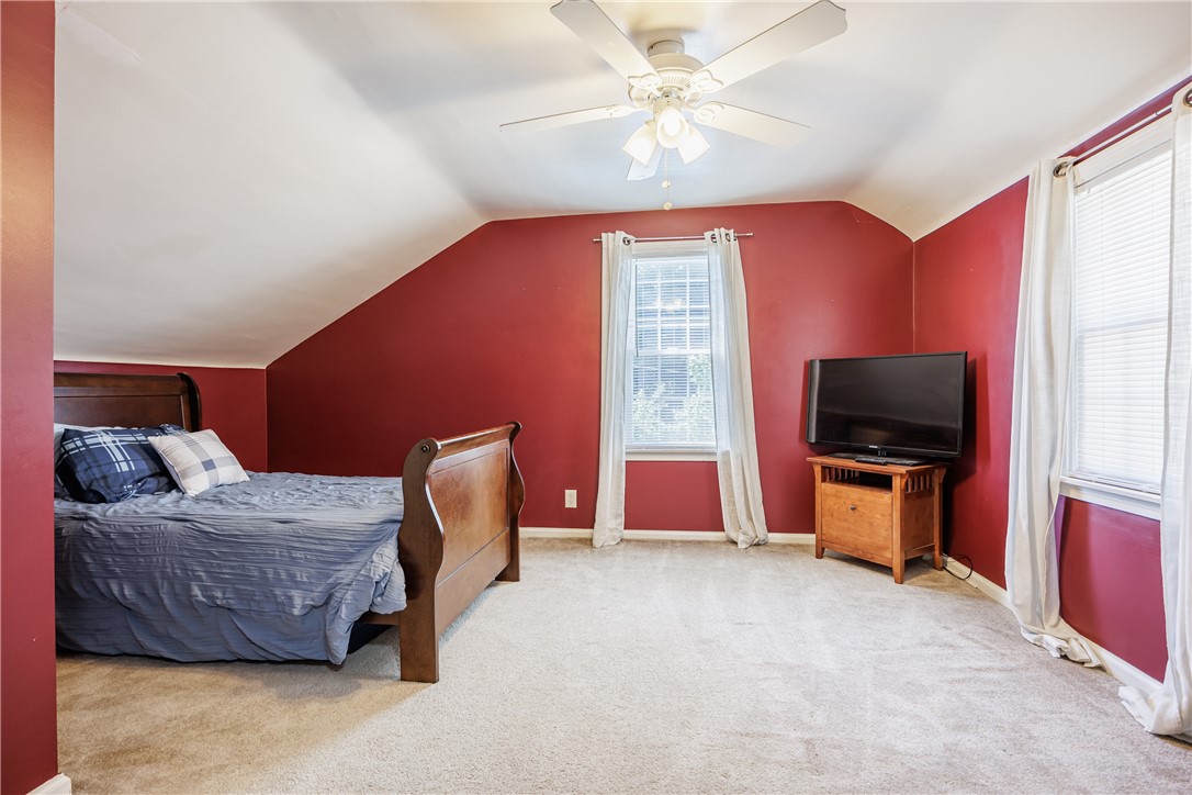 105 Oneta Road Irondequoit, NY 14617 - Photo 22 of 36