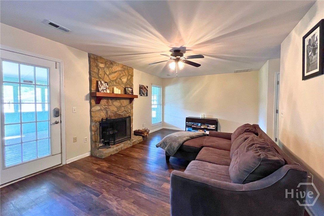 460 Kolic Helmey Road Guyton, GA 31312 - Photo 6 of 41