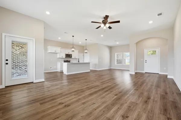 $370,000 | 2803 Blackbird Court, Crestview, FL 32539