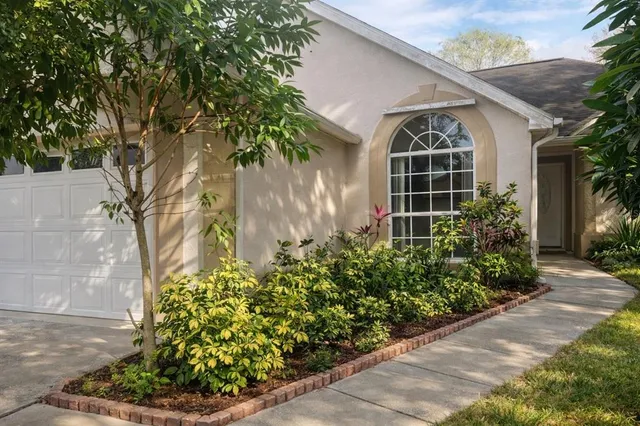 $299,900 | 1901 Ashley Oaks Court, St. Cloud, FL 34771