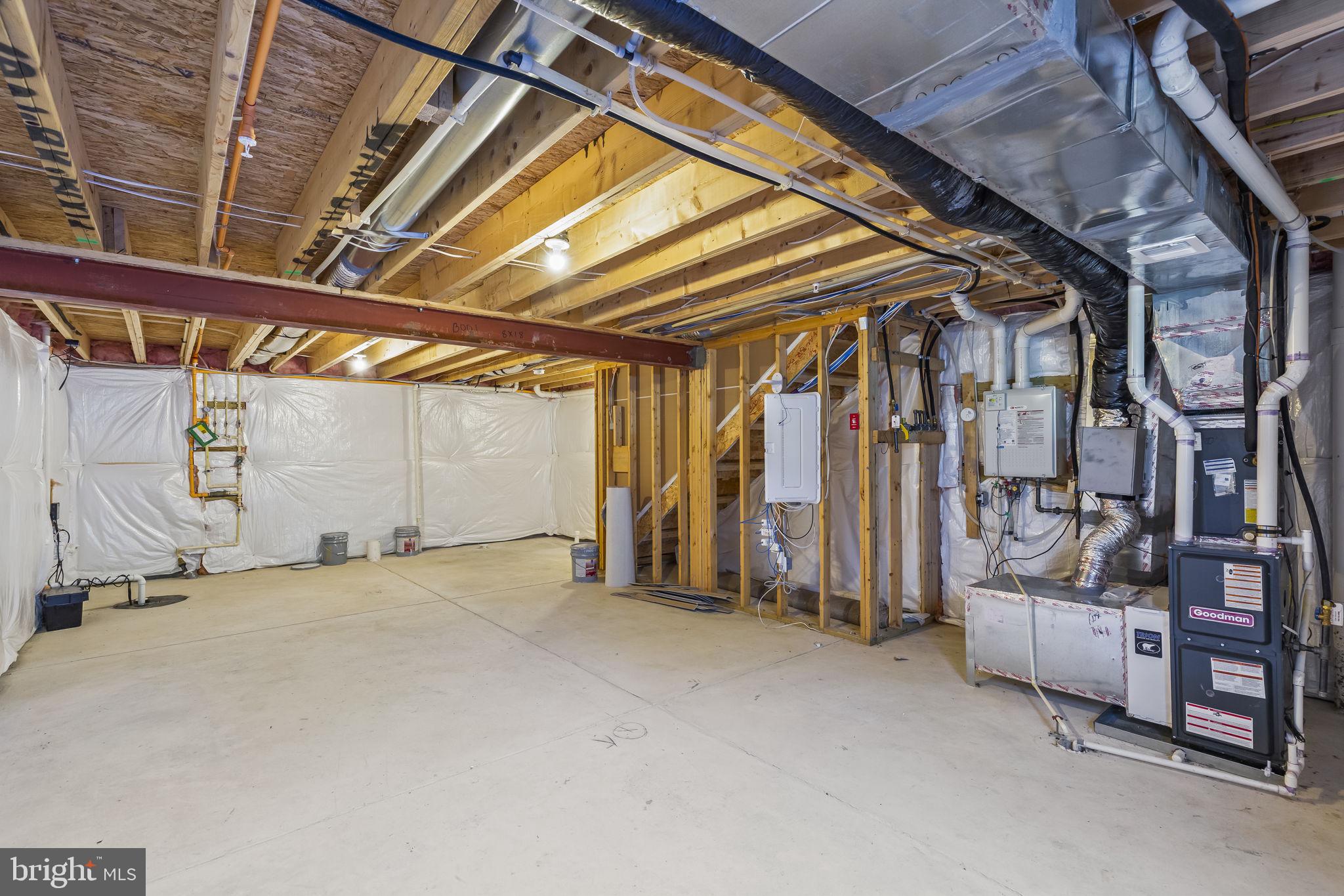 5404 Vergo Road Capitol Heights, MD 20743 - Photo 28 of 36 a view of an empty room