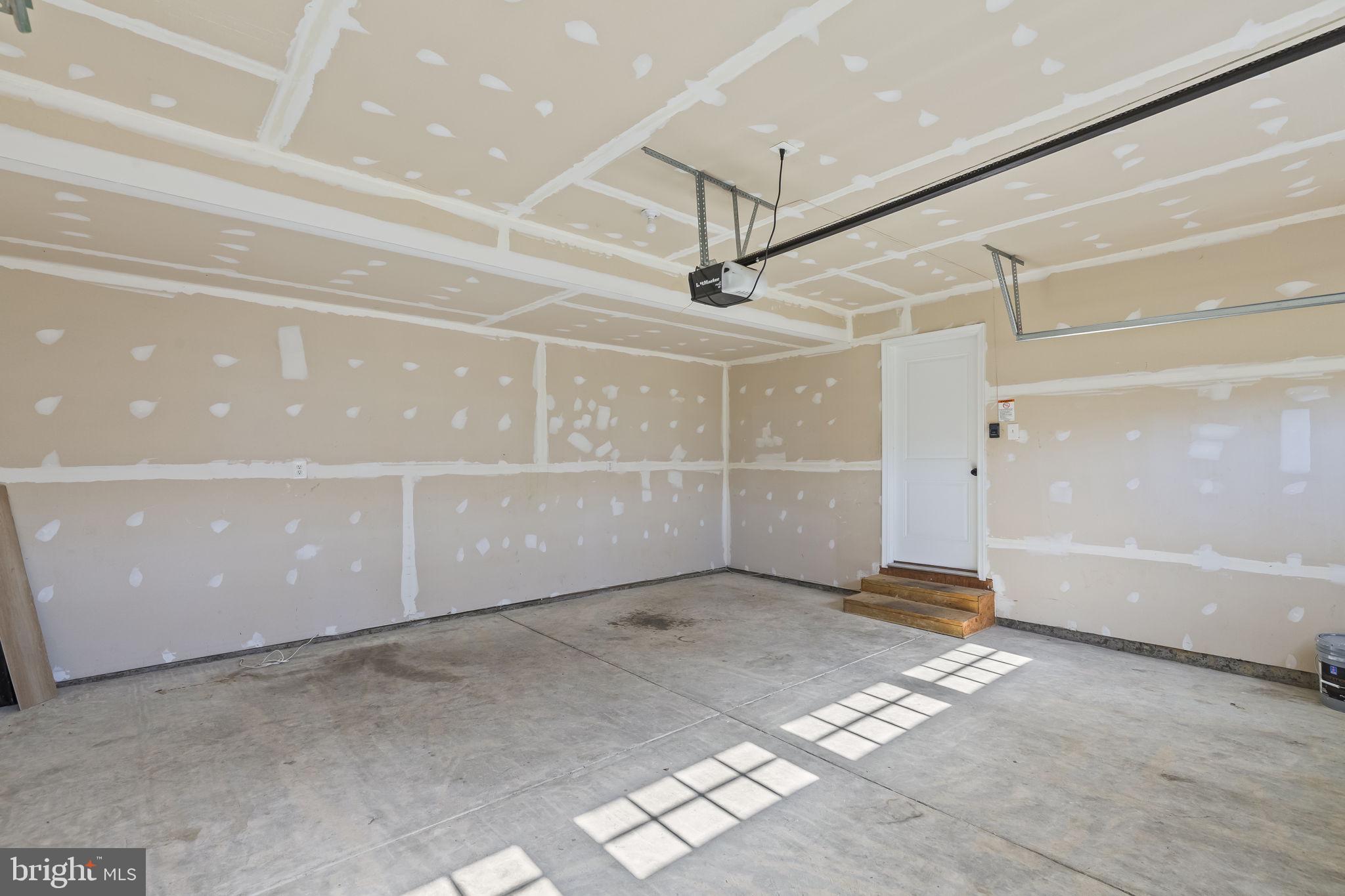 5404 Vergo Road Capitol Heights, MD 20743 - Photo 31 of 36 a view of empty room