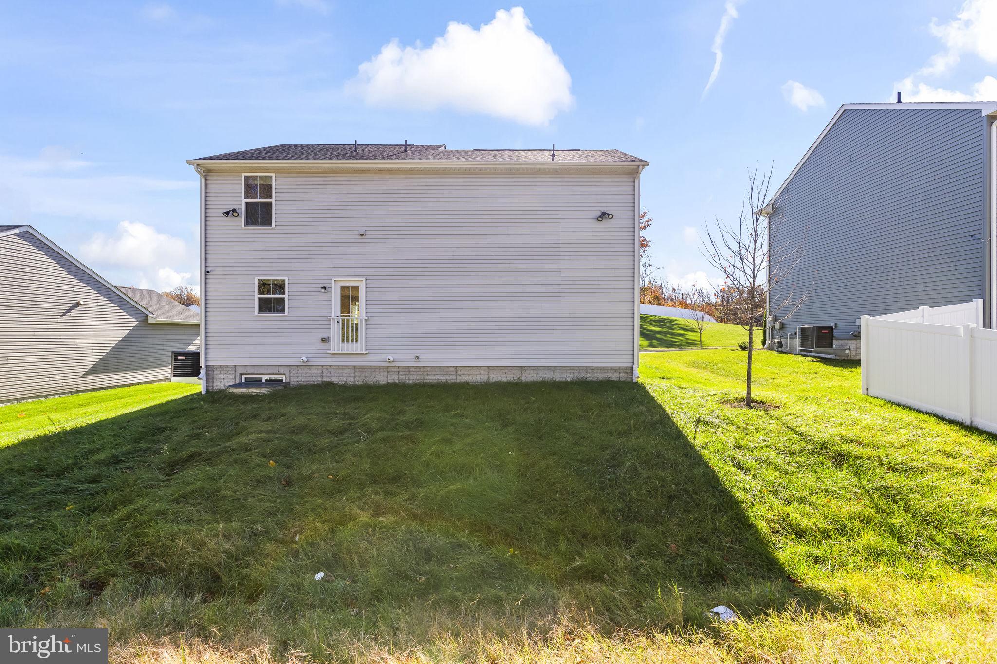 5404 Vergo Road Capitol Heights, MD 20743 - Photo 32 of 36 a view of a backyard