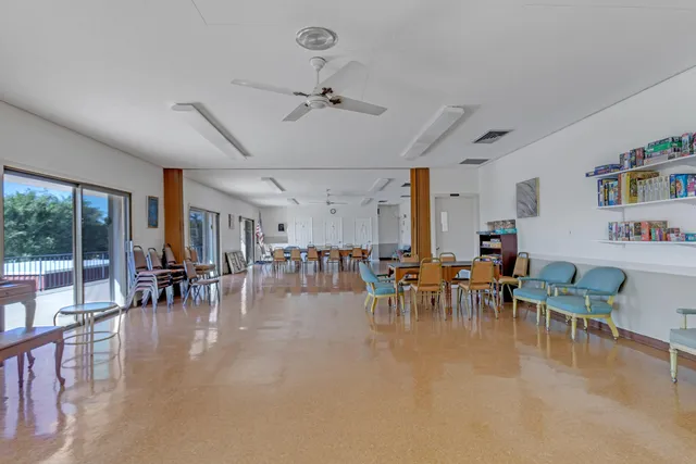 $2,500 | 857 Worcester B Ln Lake, Unit B, Lake Worth, FL 33467