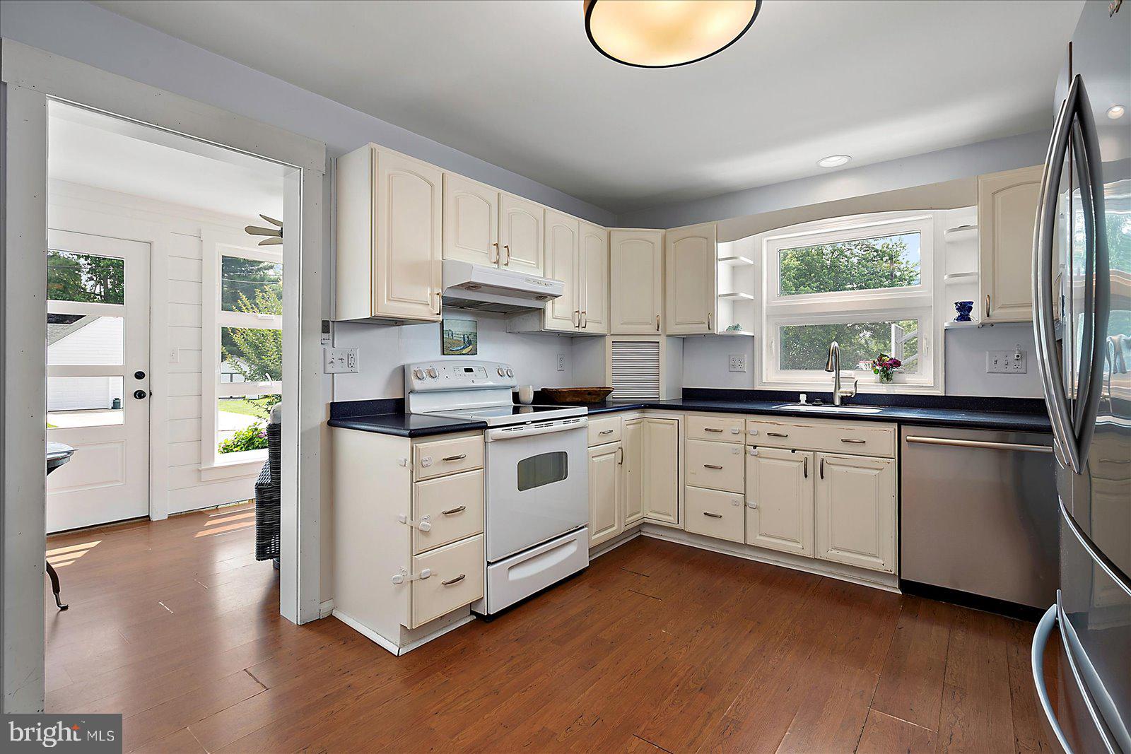 118 Cedar Avenue Berlin, MD 21811 - Photo 16 of 58