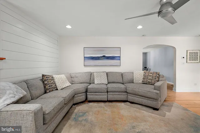 $625,000 | 118 Cedar Avenue, Berlin, MD 21811