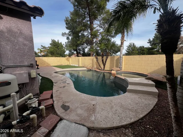 $2,800 | 1227 South Kendra Street, Gilbert, AZ 85296