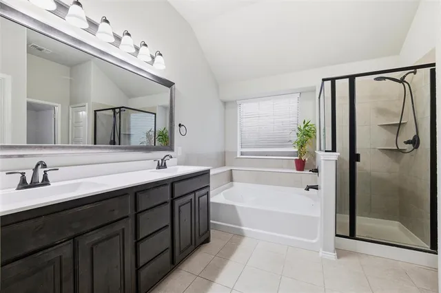 $355,000 | 231 Old Settler's Trail, Waxahachie, TX 75167