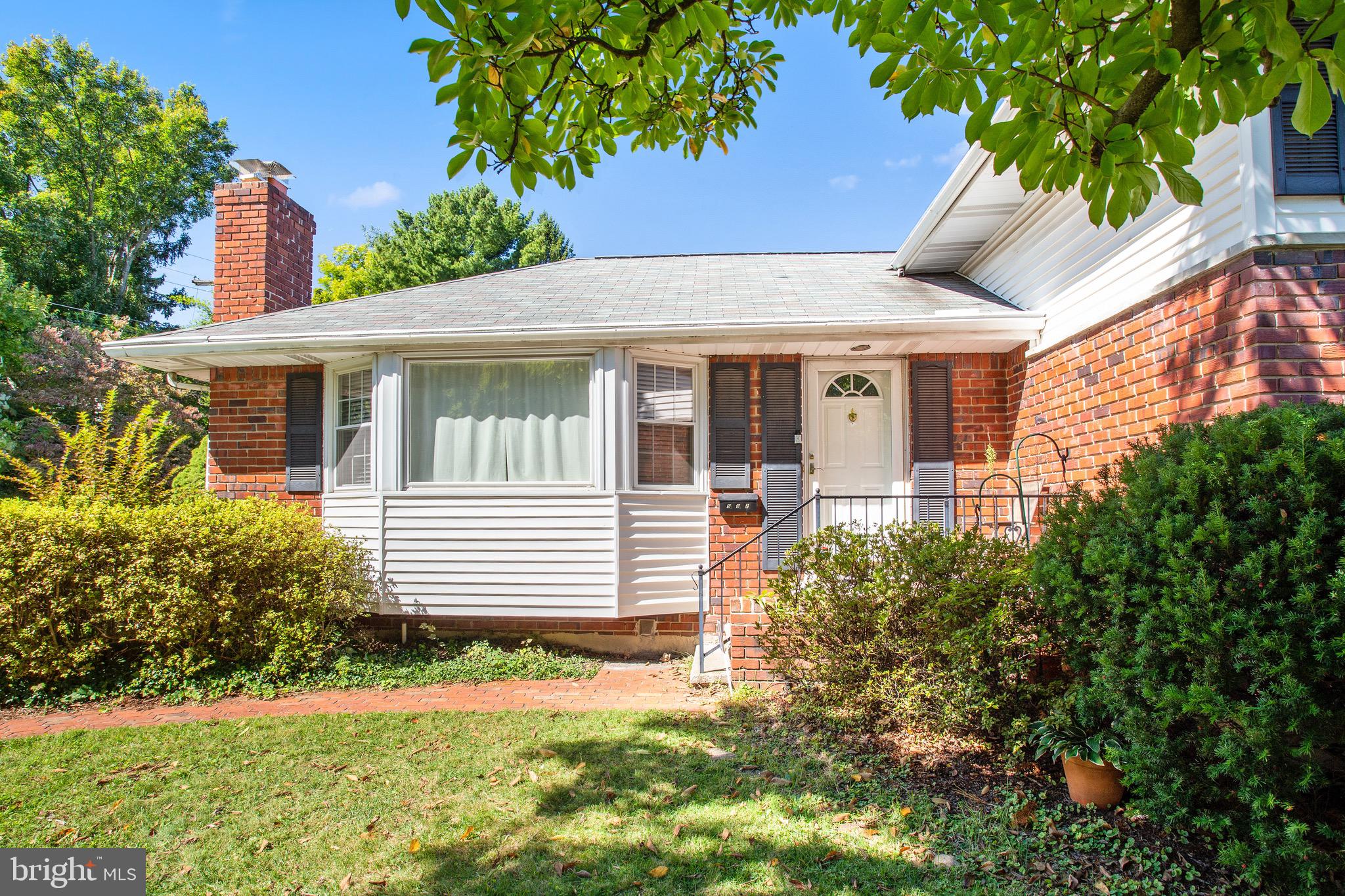 602 Squires Road Towson, MD 21286 - Photo 2 of 39