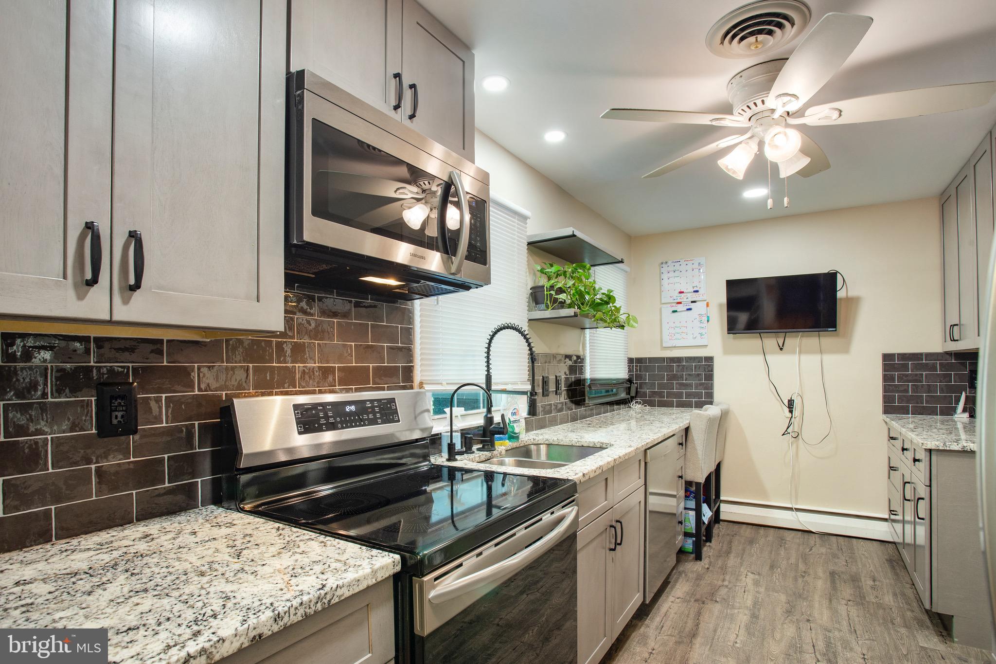 602 Squires Road Towson, MD 21286 - Photo 9 of 39