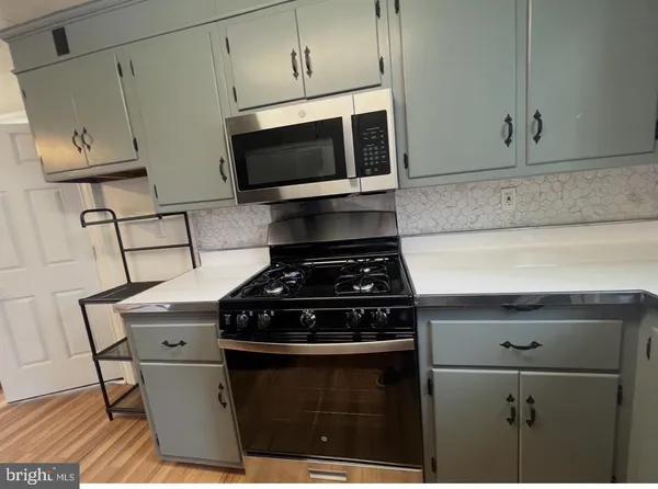 $369,000 | 35 Elizabeth Avenue, Halethorpe, MD 21227