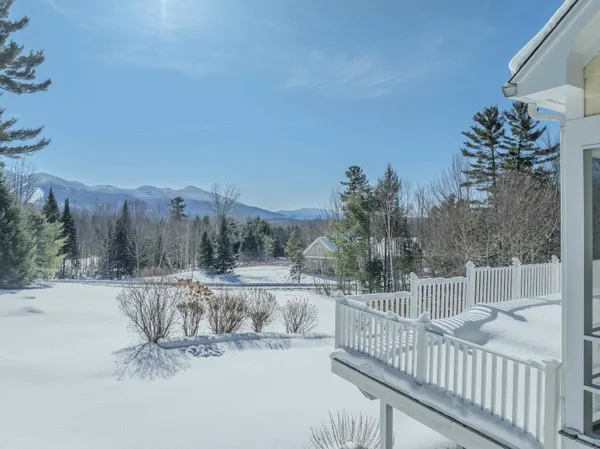 $1,200,000 | 54 Woodbine Lane, Franconia, NH 03580