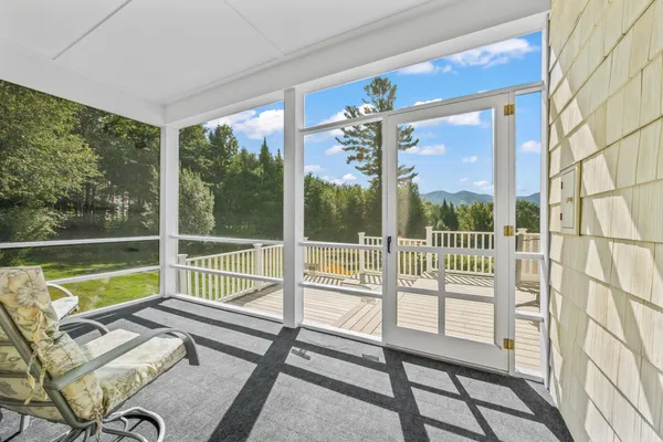 $1,200,000 | 54 Woodbine Lane, Franconia, NH 03580