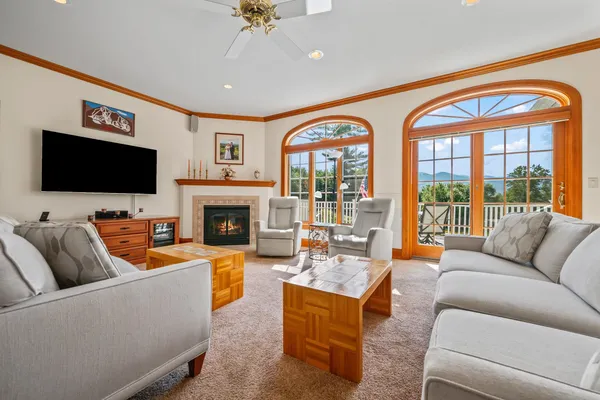 $1,200,000 | 54 Woodbine Lane, Franconia, NH 03580