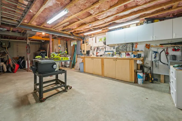 $1,200,000 | 54 Woodbine Lane, Franconia, NH 03580