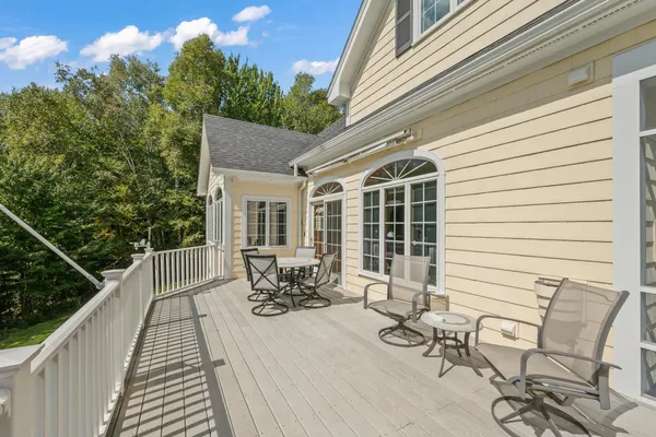 $1,200,000 | 54 Woodbine Lane, Franconia, NH 03580