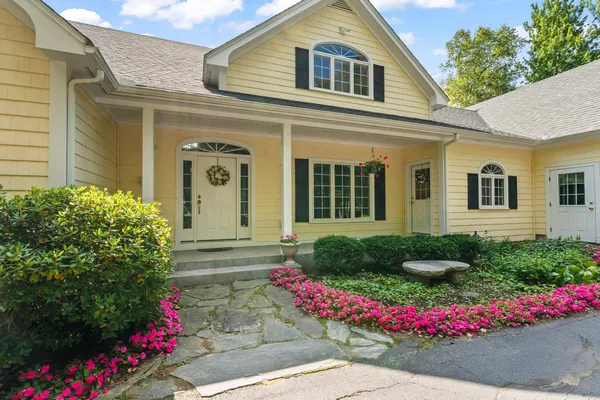 $1,200,000 | 54 Woodbine Lane, Franconia, NH 03580