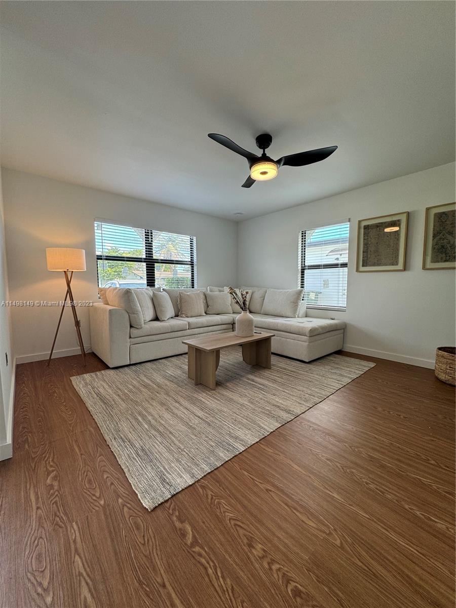 629 Northwest 6th Ct  