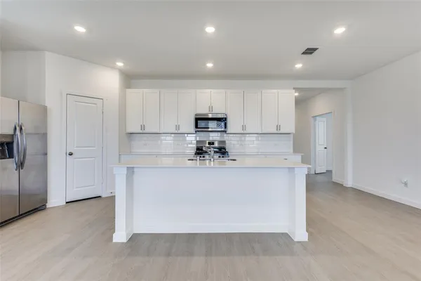 $2,495 | 109 Caper Mdw Drive, Anna, TX 75409