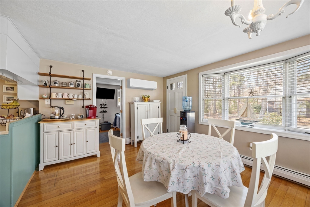 25 Clover Lane Mashpee, MA 02649 - Photo 15 of 37