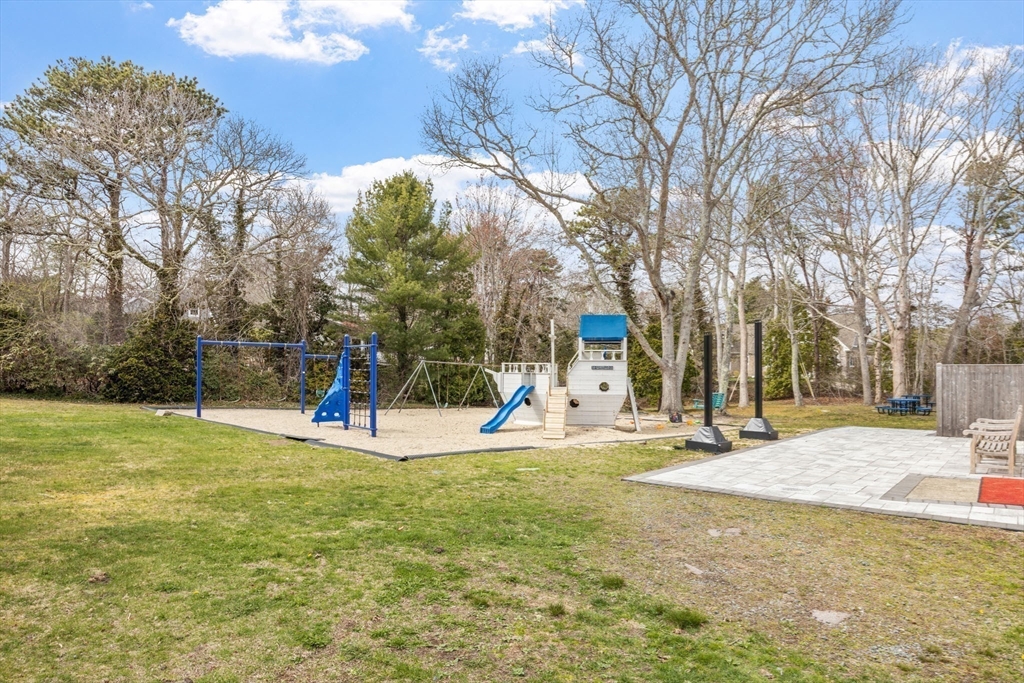 25 Clover Lane Mashpee, MA 02649 - Photo 31 of 37