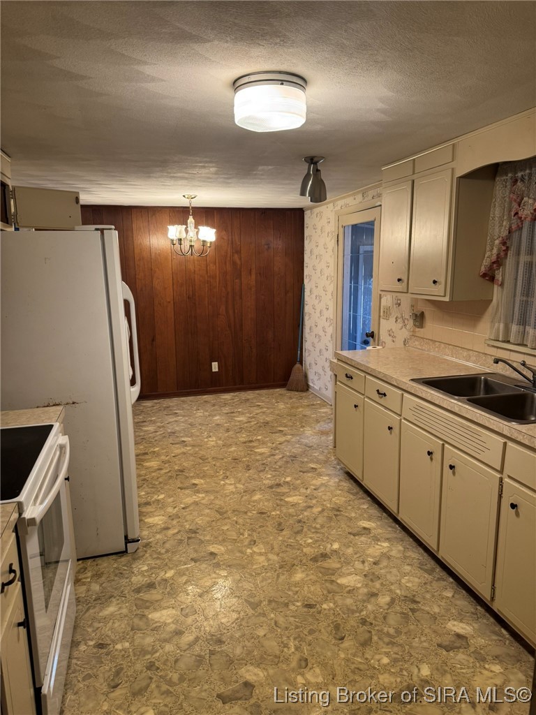 1127 South Thompson Road Lexington, IN 47138 - Photo 7 of 18