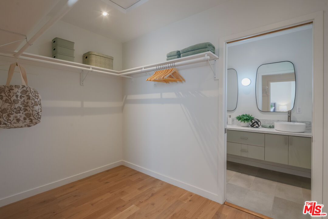 1826 West 78th Street Los Angeles, CA 90047 - Photo 24 of 57 Gallery Image 24