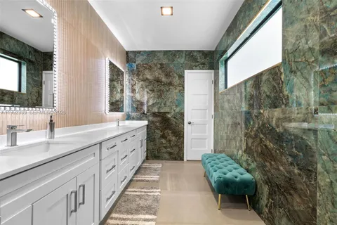 $2,699,000 | 1120 Wallace Street, Coral Gables, FL 33134