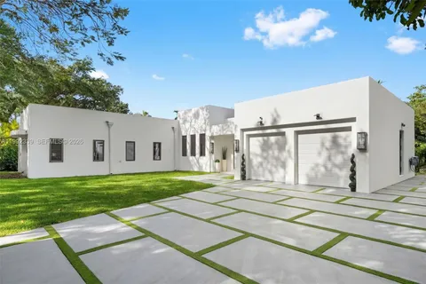 $2,699,000 | 1120 Wallace Street, Coral Gables, FL 33134
