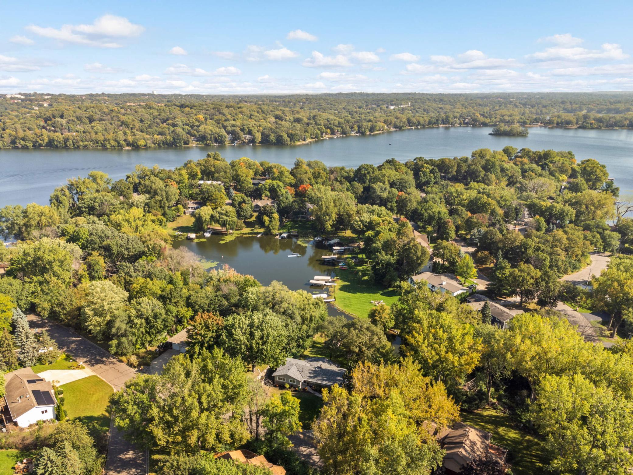 230 Maple Island Road Burnsville, MN 55306 - Photo 7 of 71