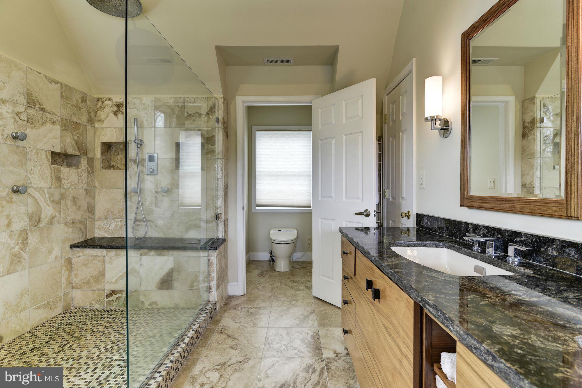 10305 Gary Road Potomac, MD 20854 - Photo 20 of 30 Bath (Master)